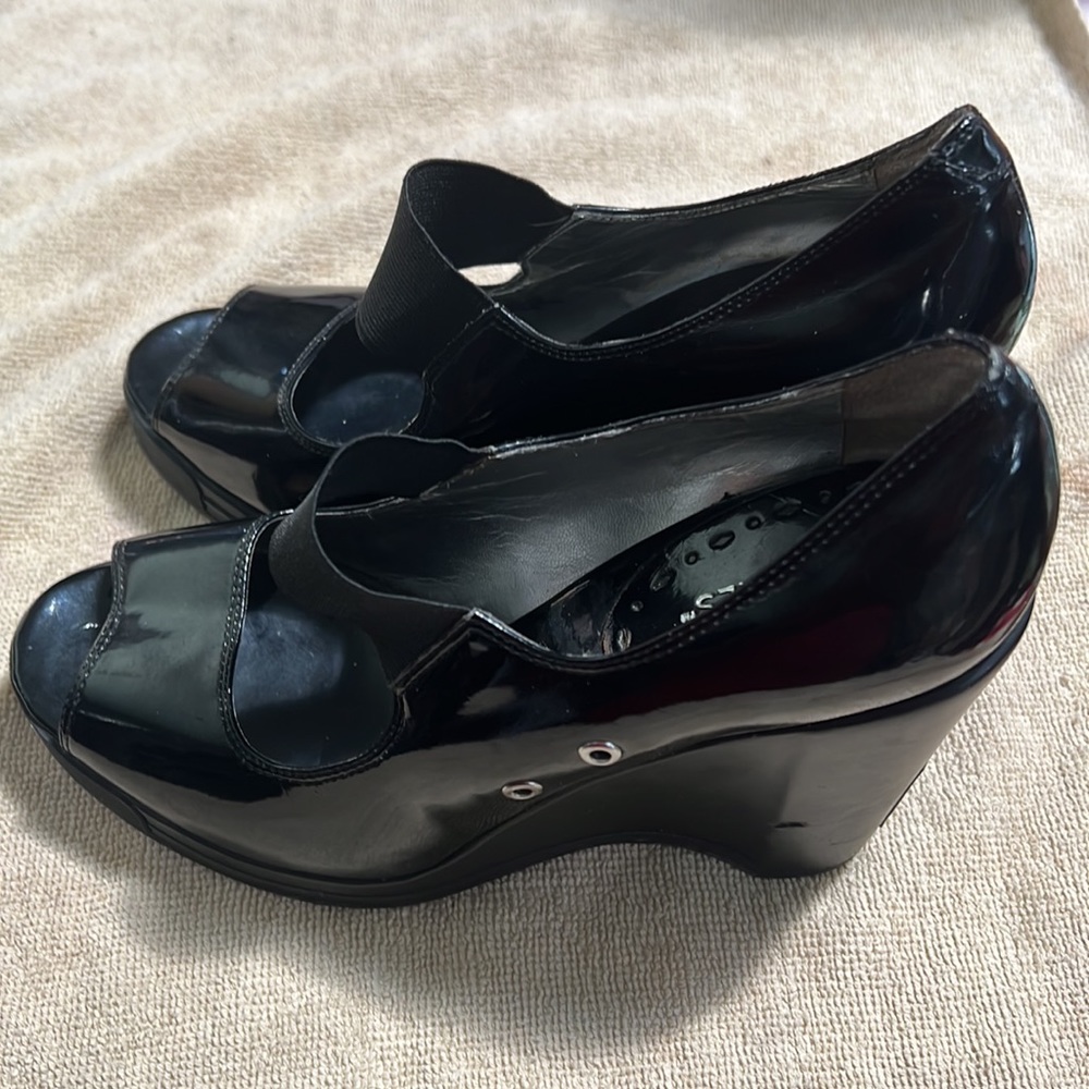 Shoes - Picture 3 of 3
